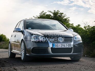 Volkswagen Golf 5 R32