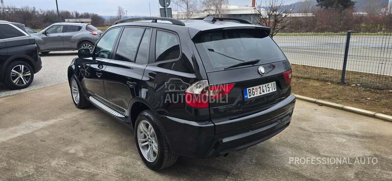 BMW X3 2.0d/4x4/Pano/Nav