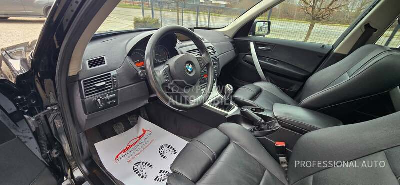 BMW X3 2.0d/4x4/Pano/Nav