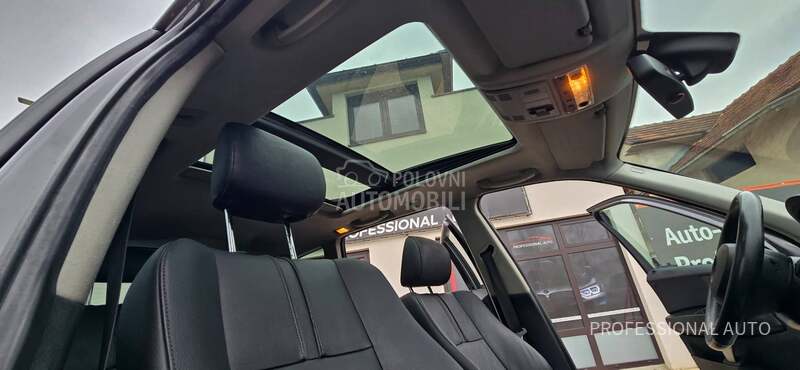 BMW X3 2.0d/4x4/Pano/Nav