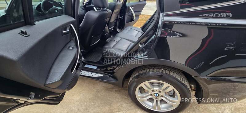 BMW X3 2.0d/4x4/Pano/Nav