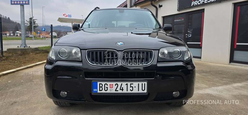 BMW X3 2.0d/4x4/Pano/Nav