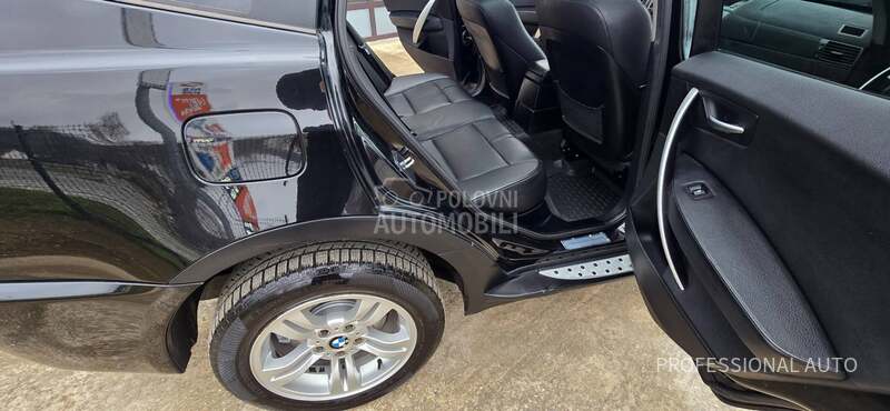 BMW X3 2.0d/4x4/Pano/Nav