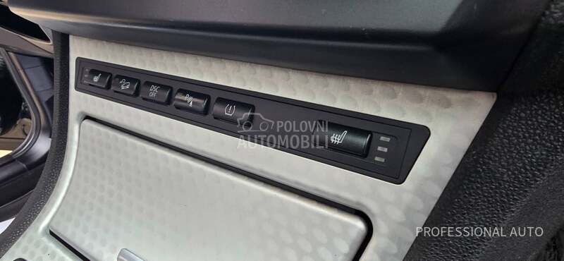 BMW X3 2.0d/4x4/Pano/Nav