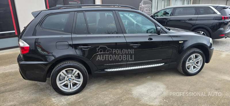 BMW X3 2.0d/4x4/Pano/Nav