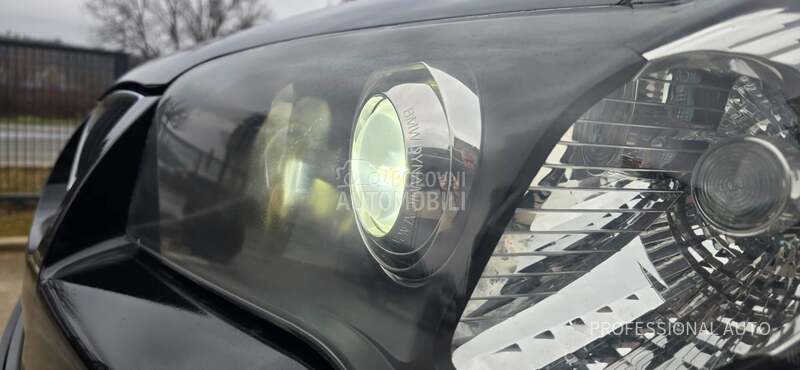 BMW X3 2.0d/4x4/Pano/Nav