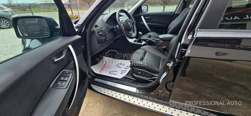 BMW X3 2.0d/4x4/Pano/Nav