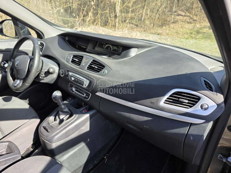 Renault Scenic 1.2 TCE