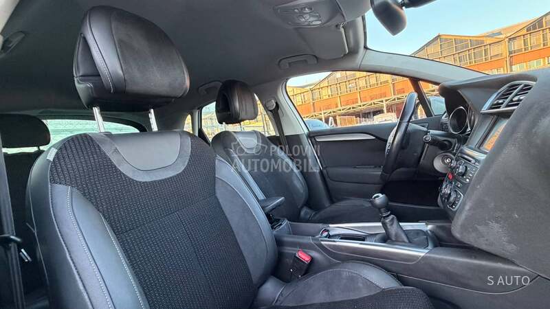 Citroen C4 KREDlTl BEZ UCESCA