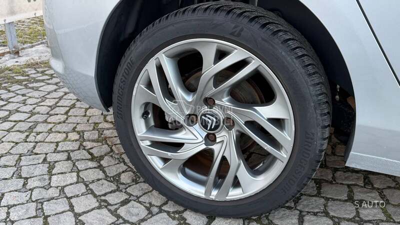 Citroen C4 KREDlTl BEZ UCESCA