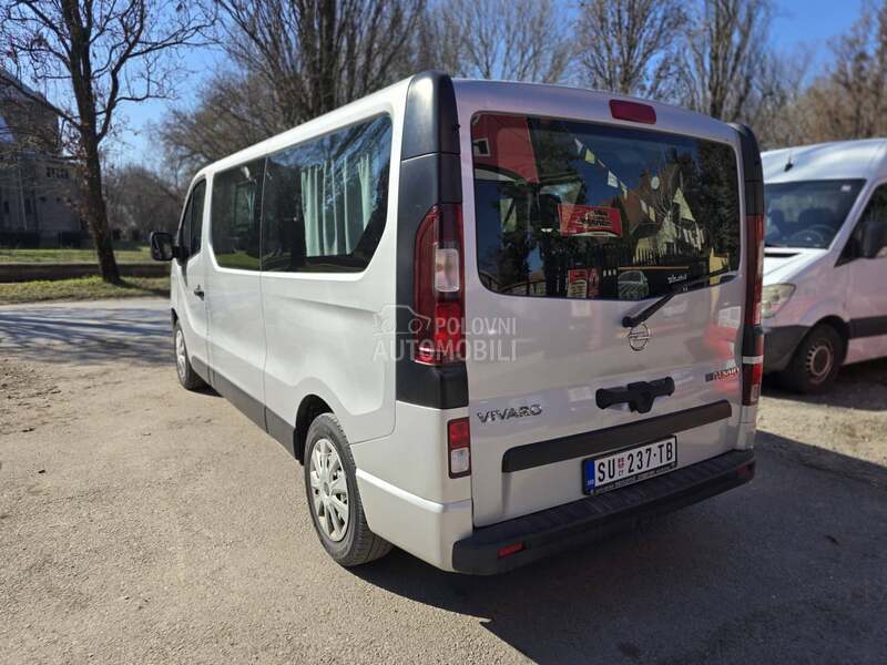 Opel Vivaro 