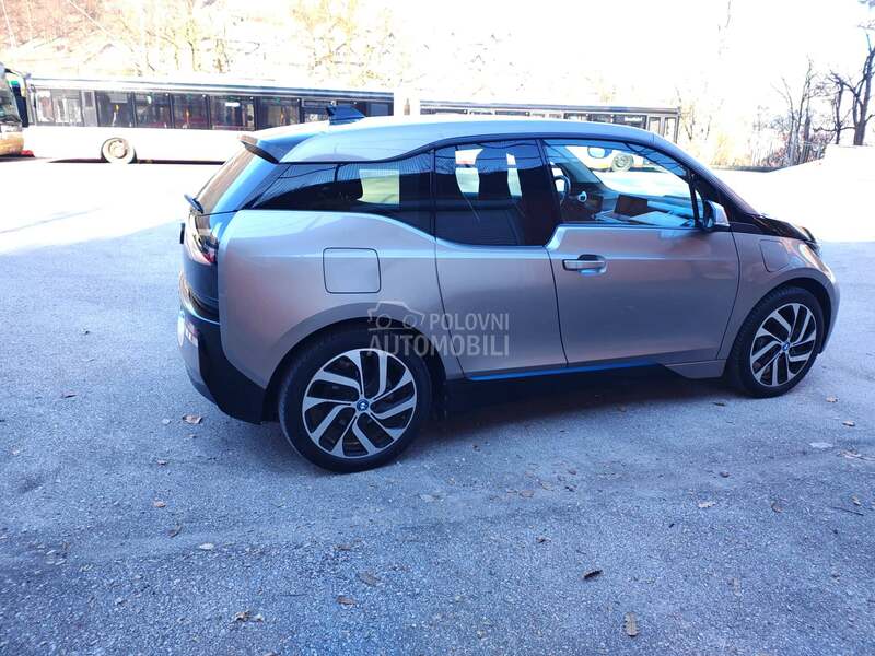 BMW i3 