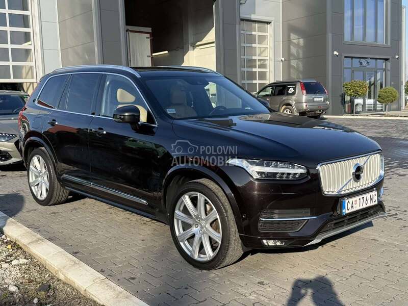 Volvo XC90 