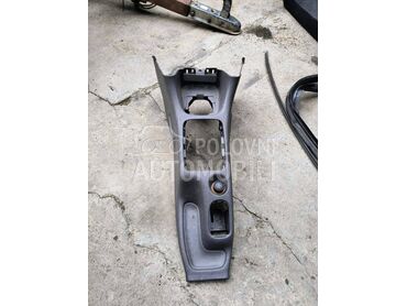 Centralna konzola za Peugeot 206