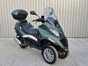 Piaggio MP3 B KATEGORIJA