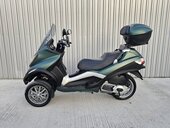 Piaggio MP3 B KATEGORIJA