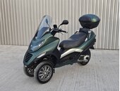 Piaggio MP3 B KATEGORIJA