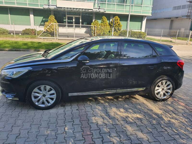 Citroen DS5 