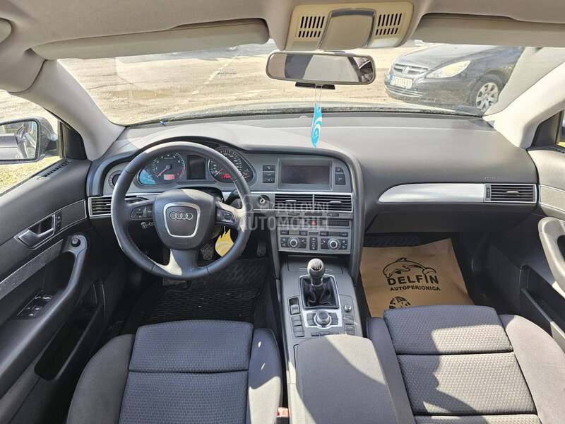 Audi A6 2,4