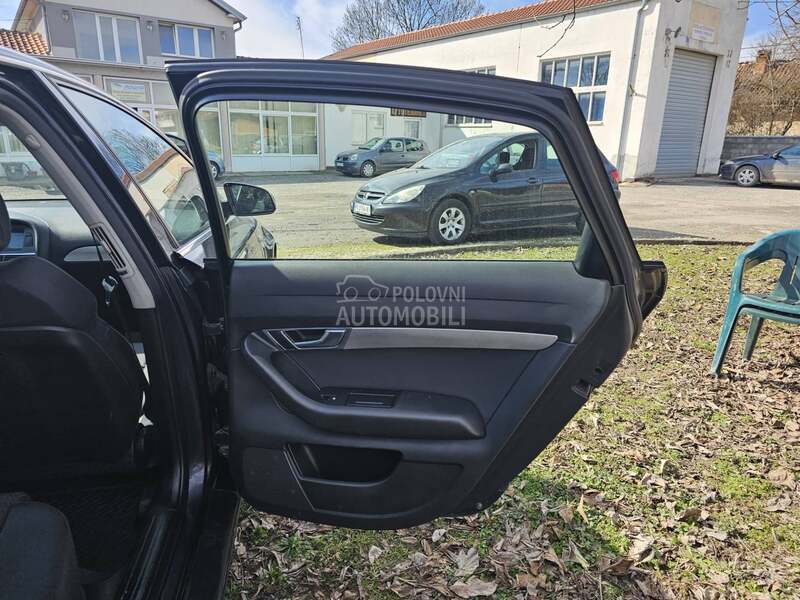 Audi A6 2,4