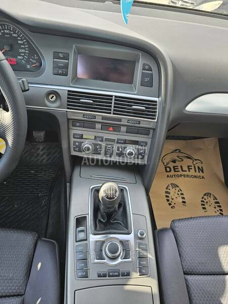 Audi A6 2,4