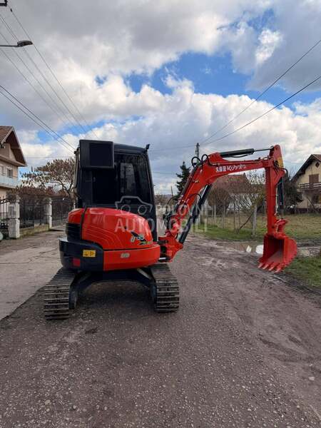 Kubota U35