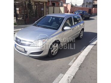 Opel Astra H 1.6
