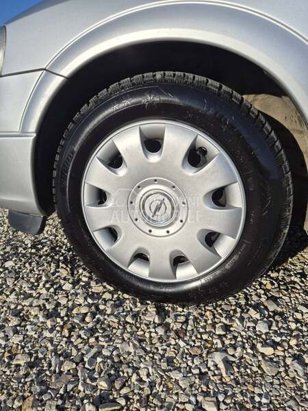 Opel Astra G 