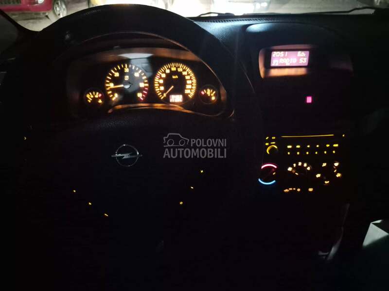 Opel Astra G 