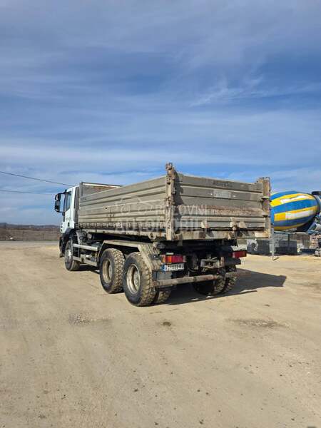Iveco Trakker