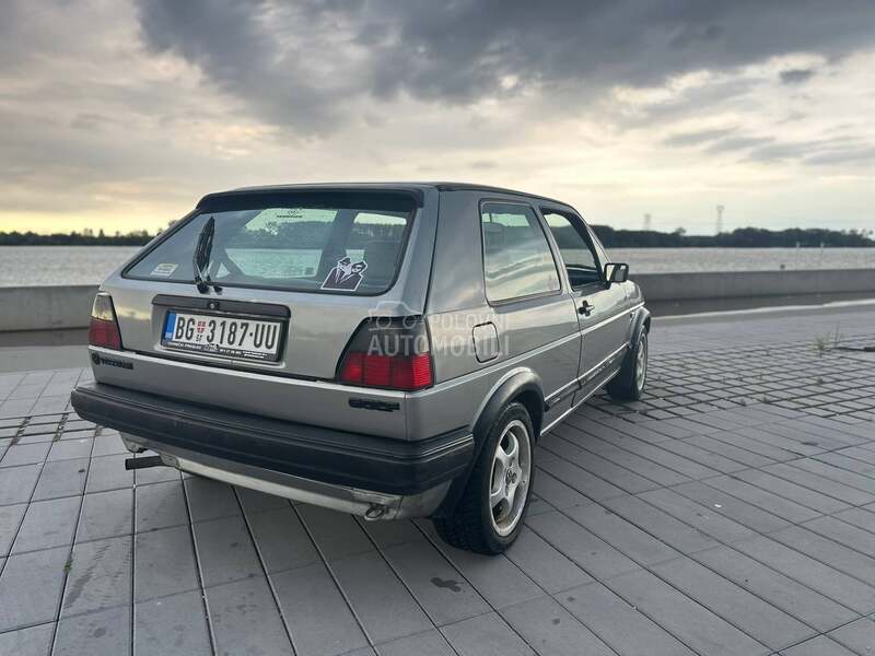 Volkswagen Golf 2 