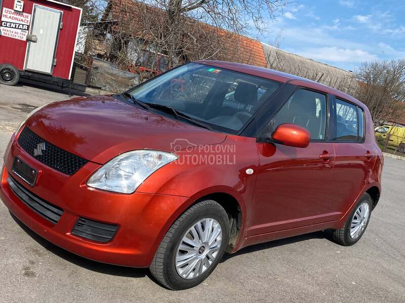 Suzuki Swift 