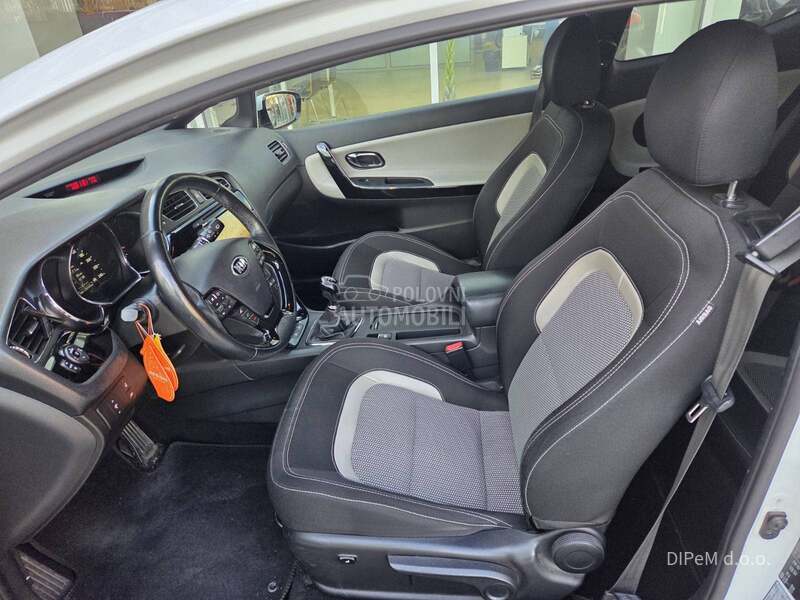 Kia pro_cee`d 1.6 MAXX