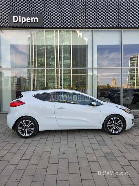 Kia pro_cee`d 1.6 MAXX