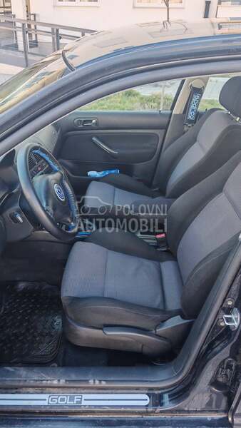 Volkswagen Golf 4 