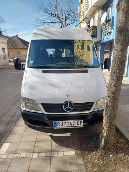 Mercedes Benz Sprinter 
