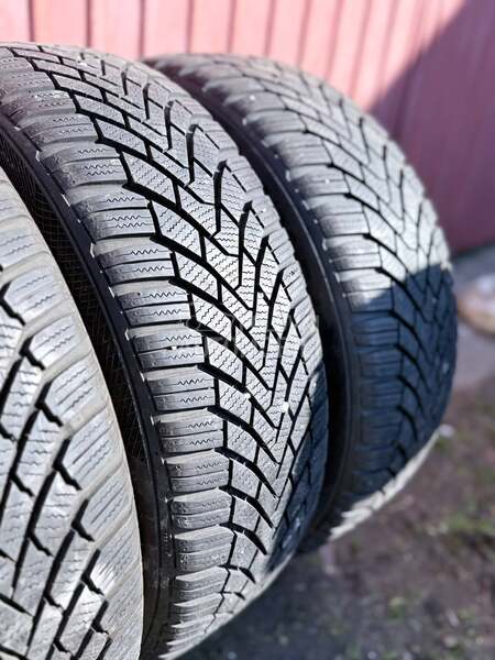 Continental 185/60 R15 Sve sezone