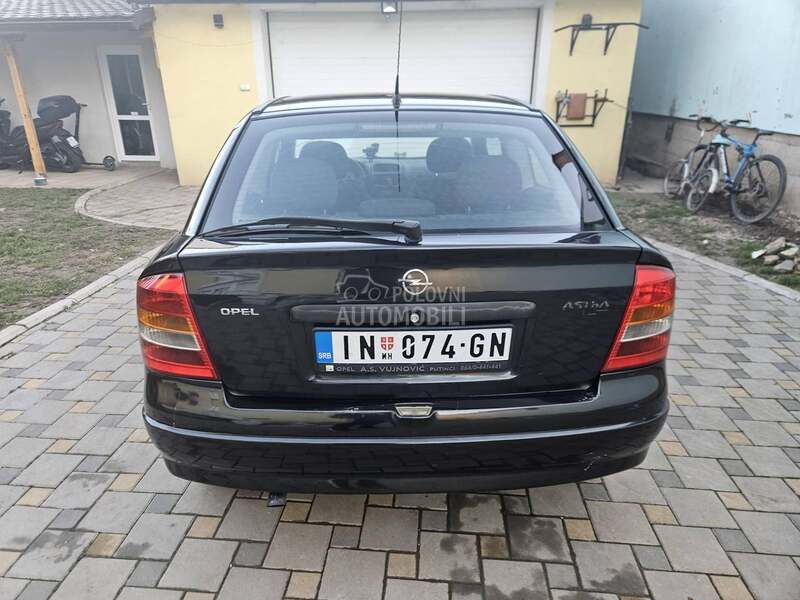 Opel Astra G 1.7