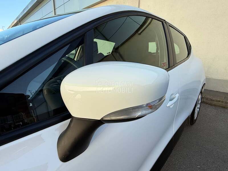 Renault Clio DCI 75 AUTHENTIQUE