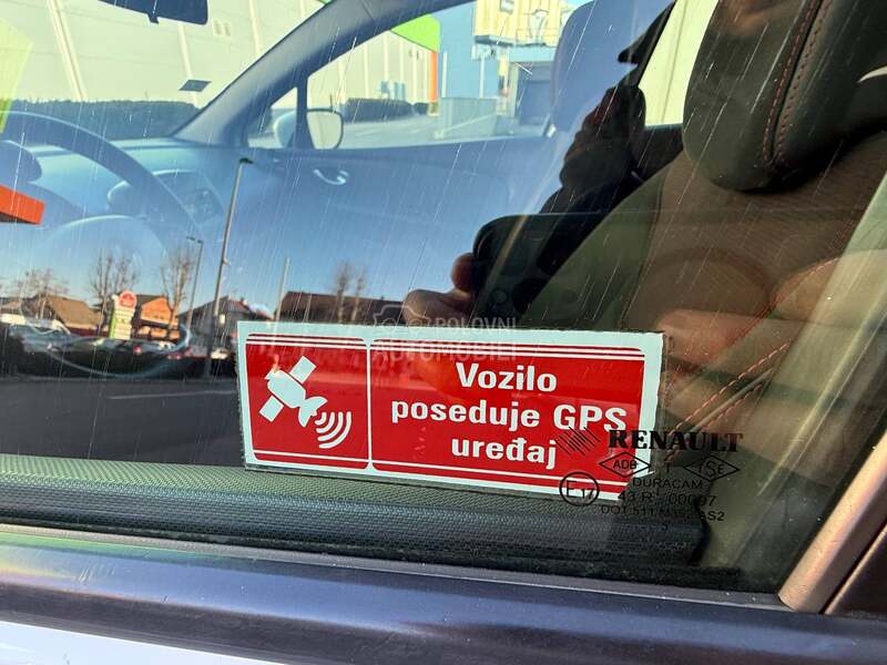 Renault Clio DCI 75 AUTHENTIQUE