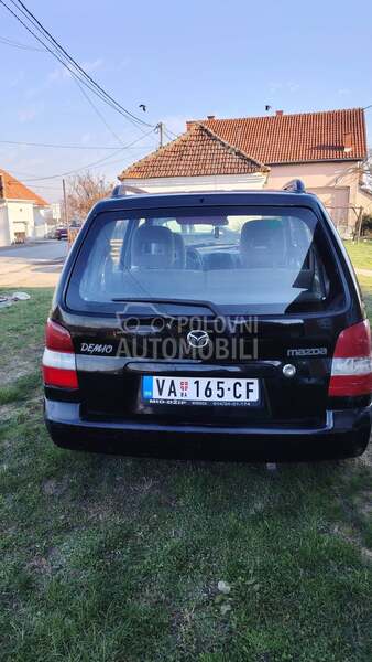 Mazda Demio 