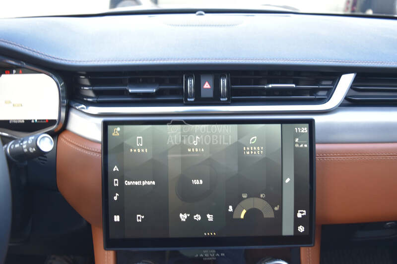 Jaguar F pace R-Dynamic AWD