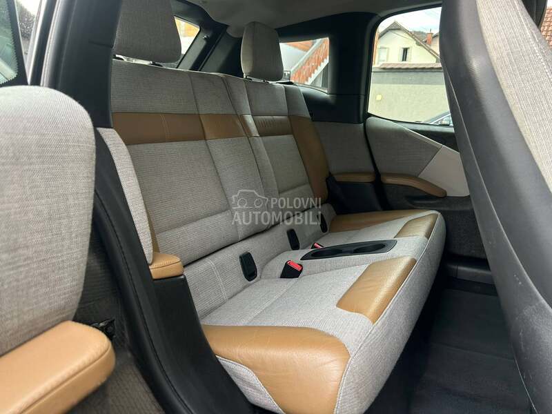BMW i3 