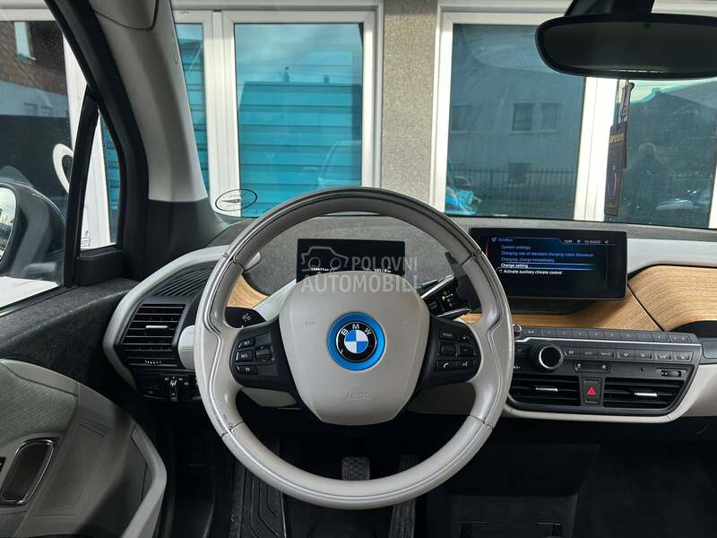 BMW i3 