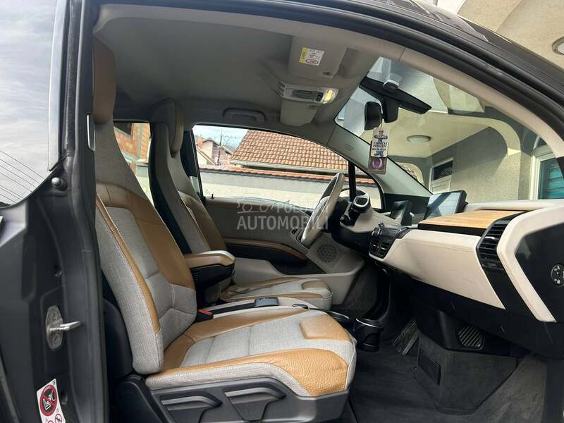 BMW i3 