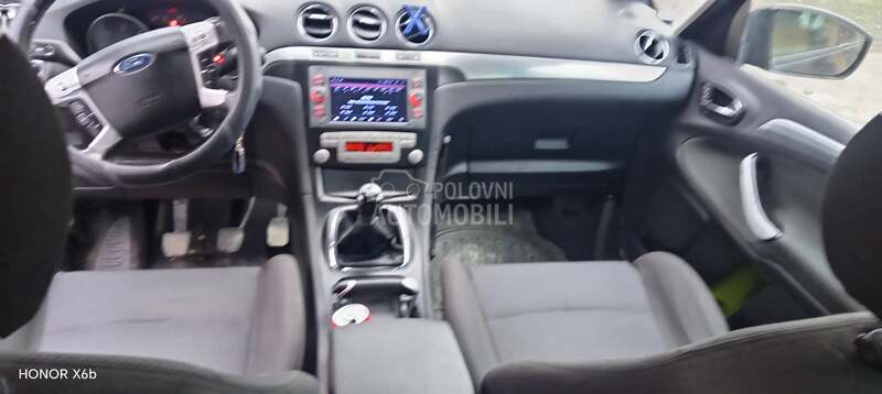Ford S-Max 