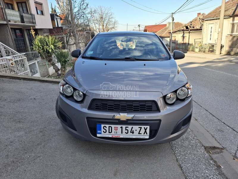 Chevrolet Aveo 1,2 b