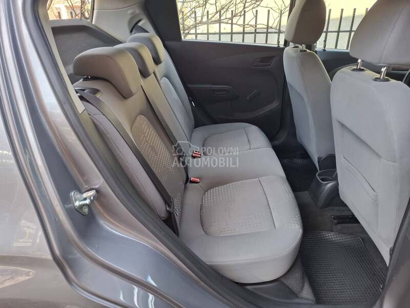 Chevrolet Aveo 1,2 b