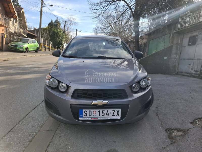 Chevrolet Aveo 1,2 b