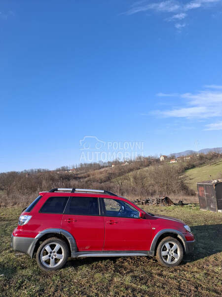 Mitsubishi Outlander 